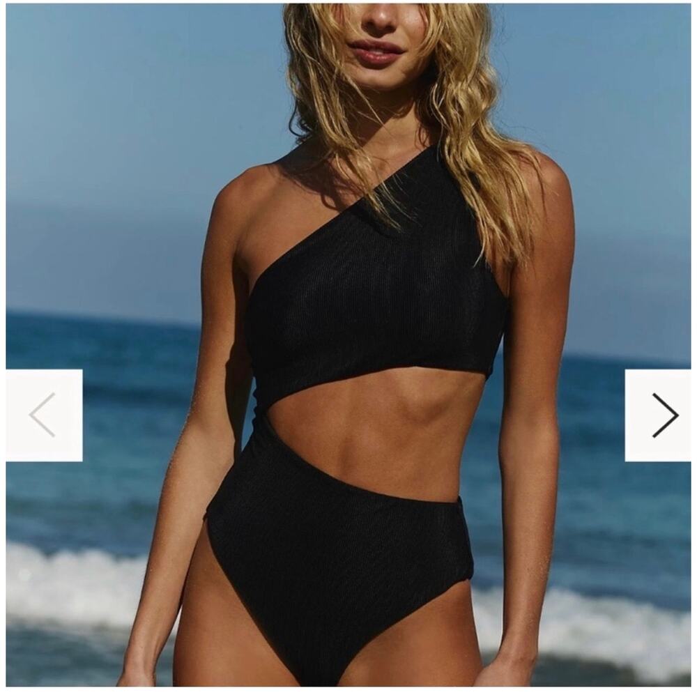 Beach Riot Celine Cutout One-Shoulder Swimsuit - Black - S